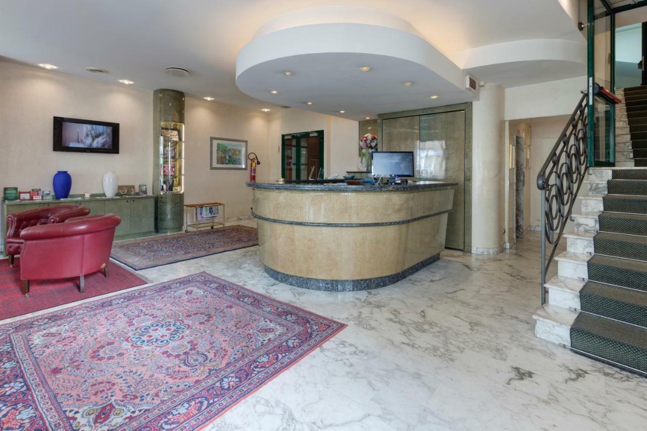 Palace Hotel Civitanova Marche Exterior foto